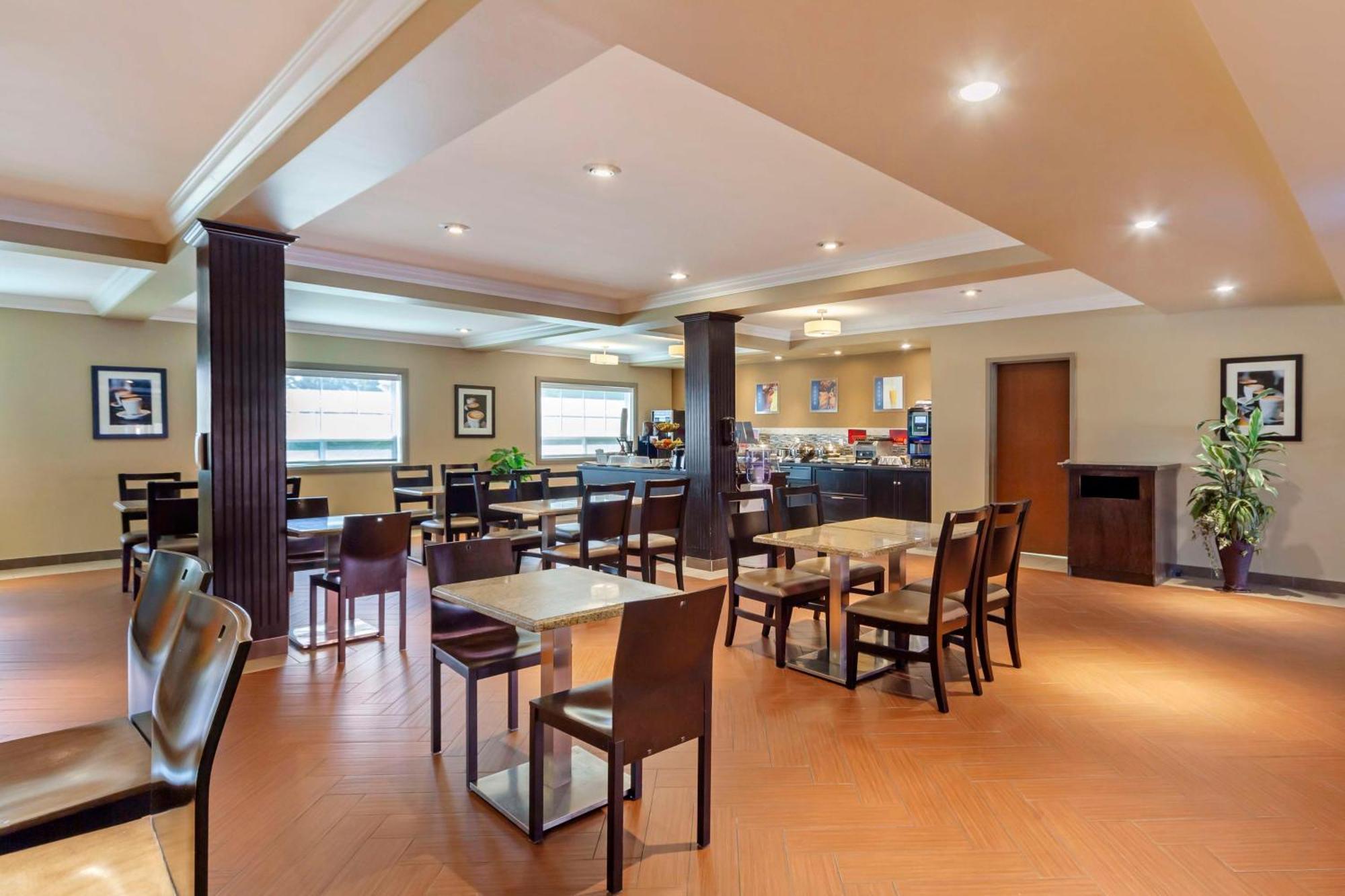 Best Western Plus Peace River Hotel & Suites Kültér fotó